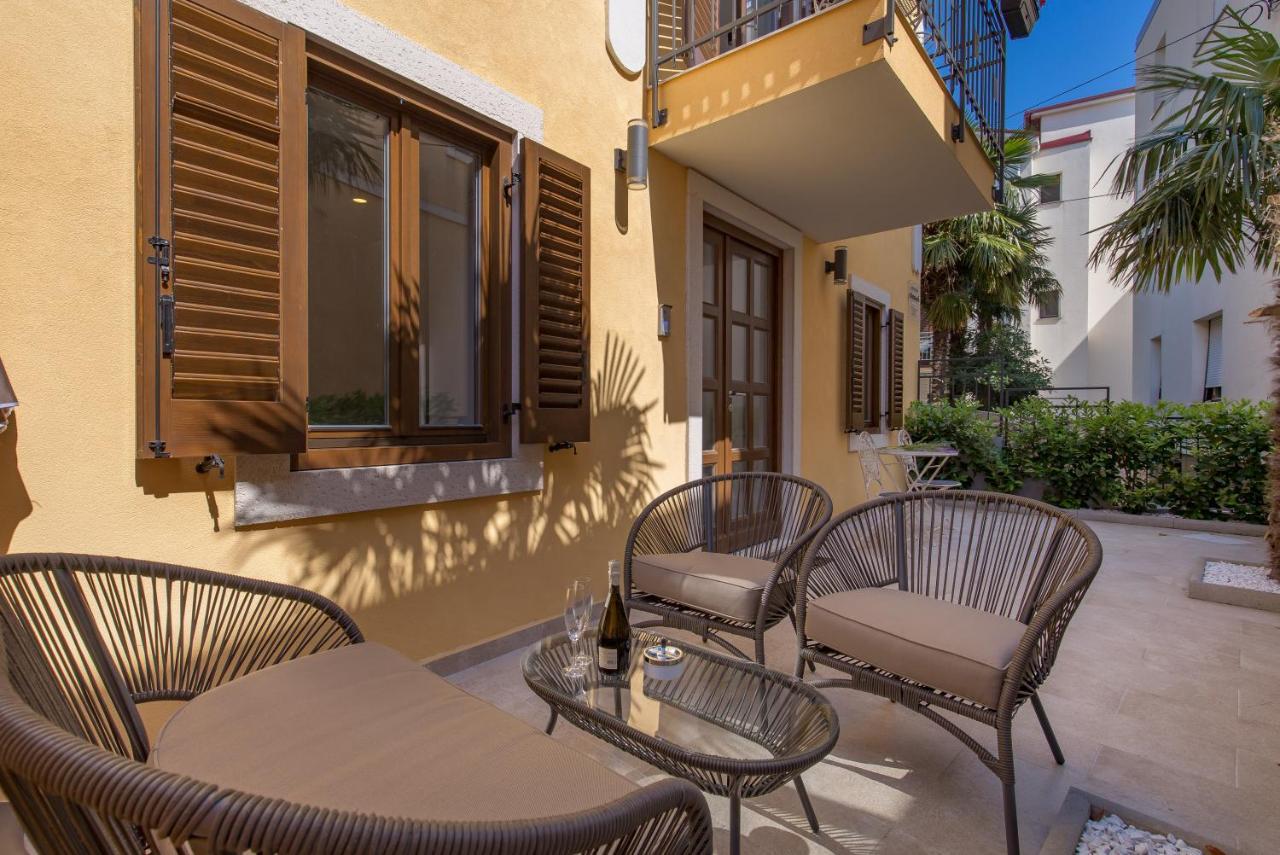 Apartmani Dogas Crikvenica Exterior photo