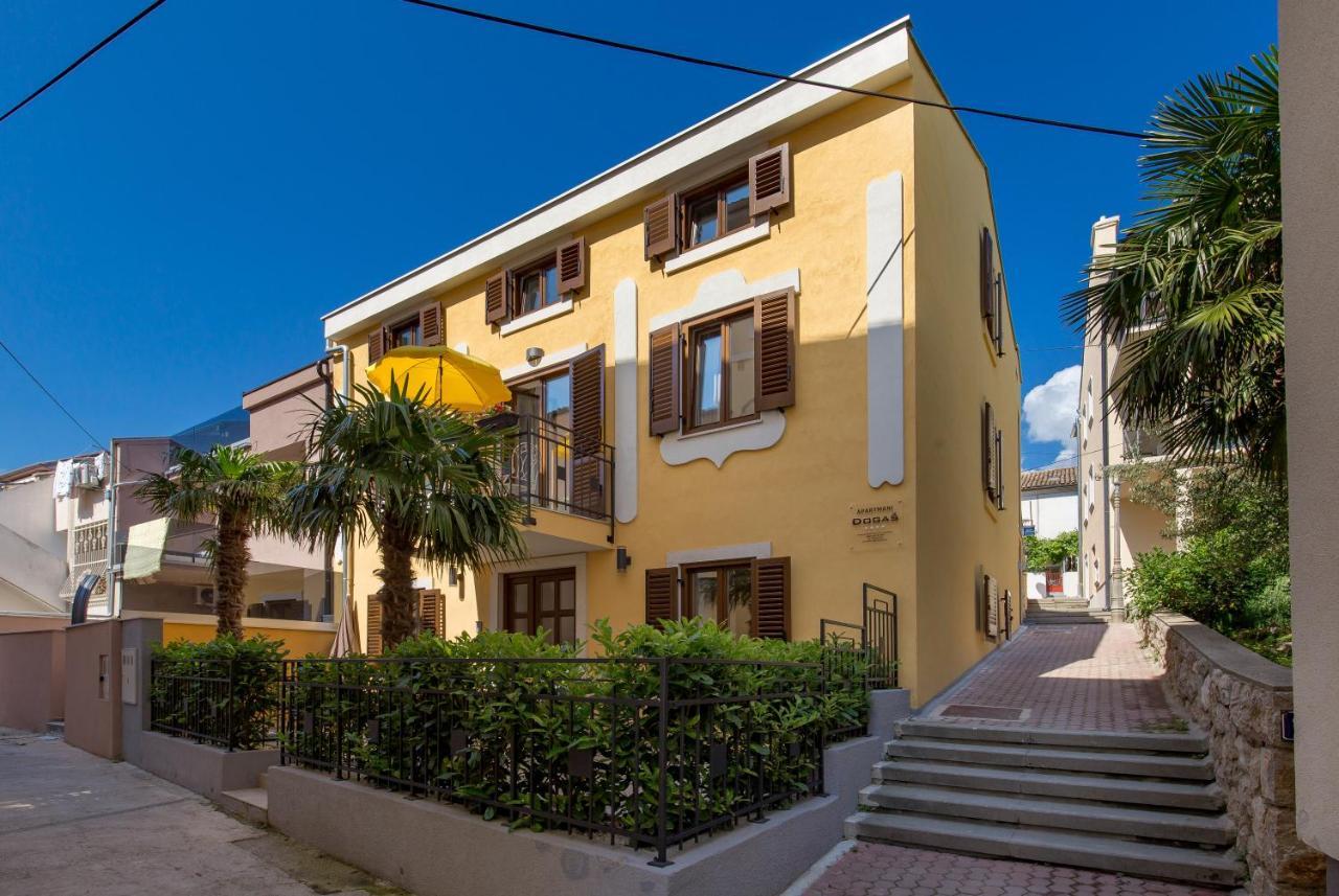 Apartmani Dogas Crikvenica Exterior photo